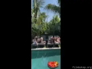 Cewek Bohay Dientot Ganas di Villa Bali Setiap Hari